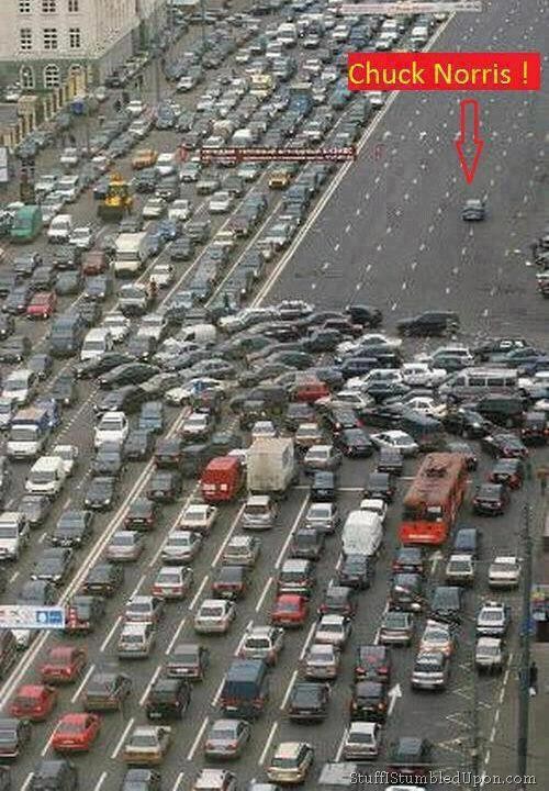 Chuck Norris v aute